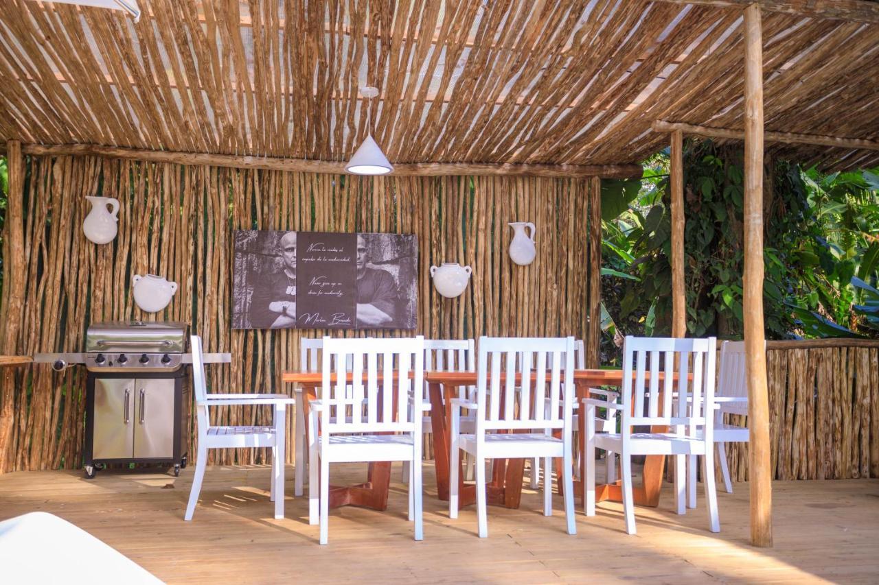 Gigi Brown Villa Paparazzi Beachfront Puerto Viejo de Talamanca Esterno foto